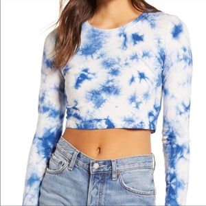NWOT! Sundown by Splendid Blue & White Cropped Tie
Dye Tee